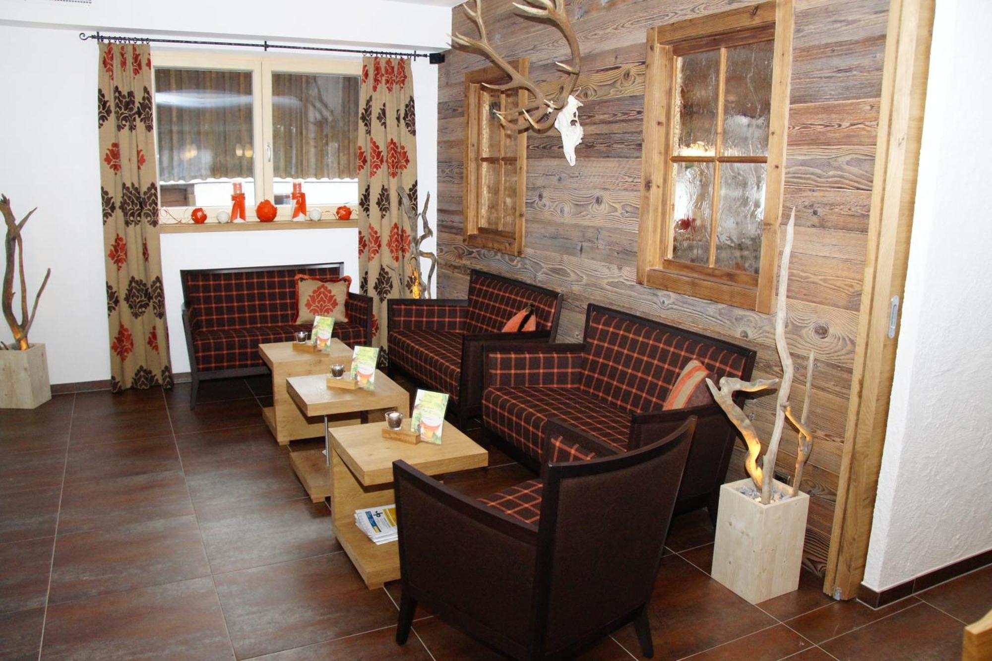 Alpinhotel Monte Superior - Silvretta Card Premium Betrieb غالتور المظهر الخارجي الصورة